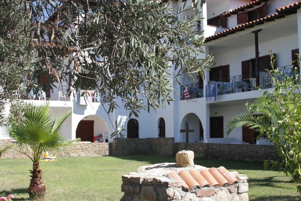 Vour 52 Apartment Vourvourou Bagian luar foto
