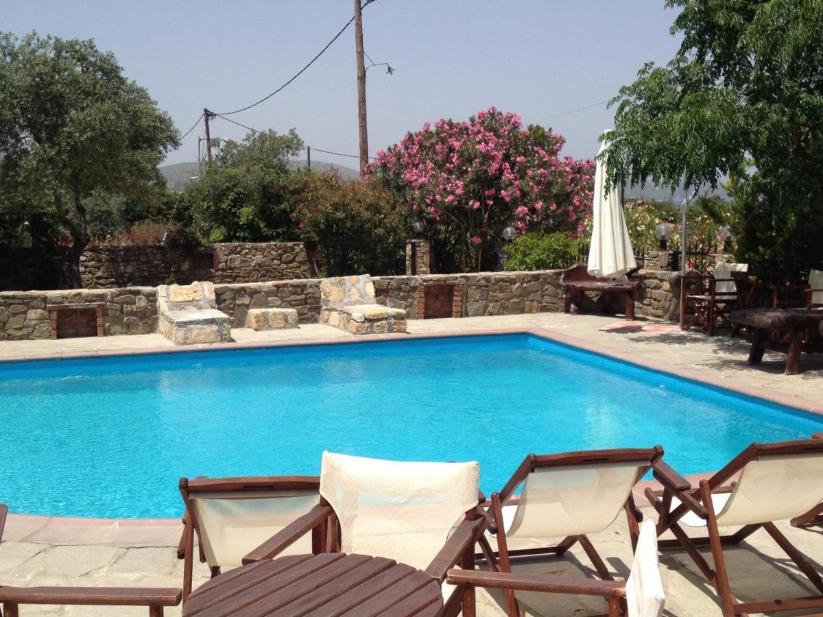 Vour 52 Apartment Vourvourou Bagian luar foto