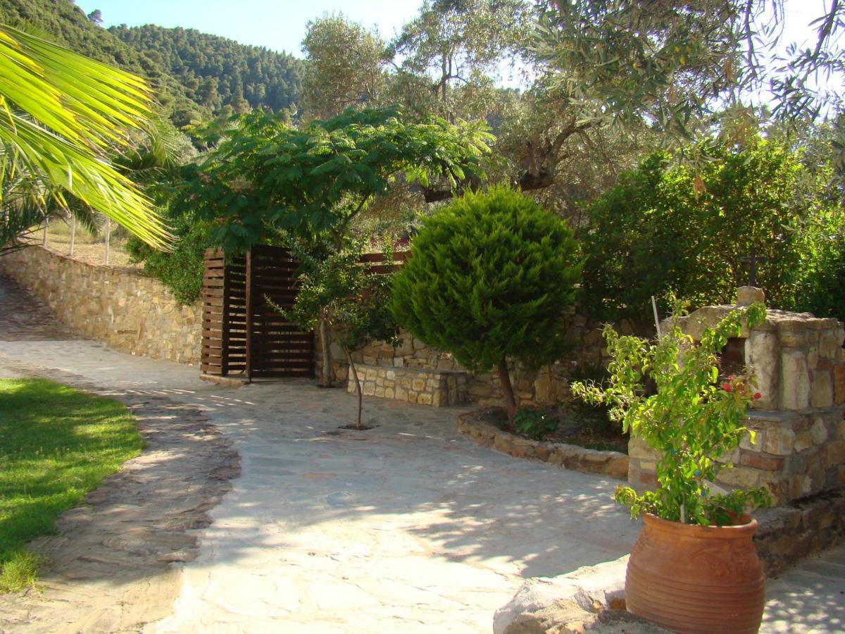 Vour 52 Apartment Vourvourou Bagian luar foto