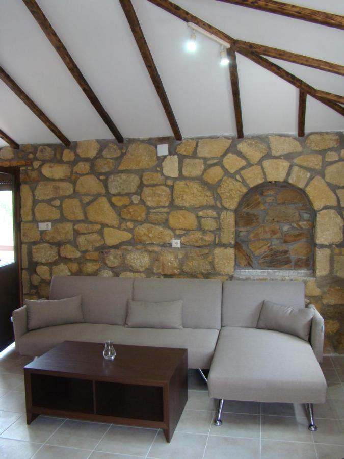 Vour 52 Apartment Vourvourou Bagian luar foto