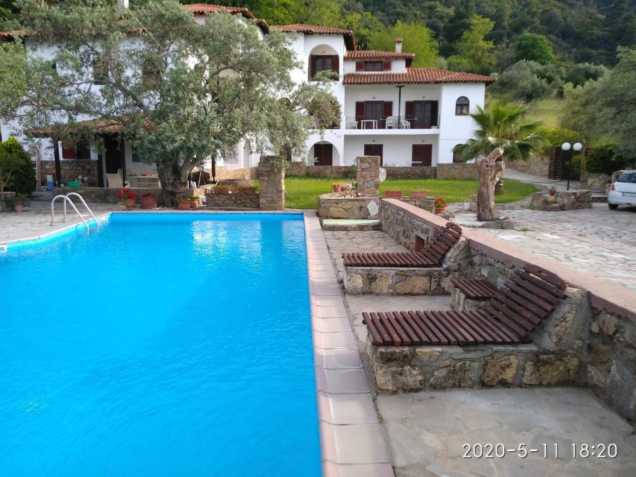 Vour 52 Apartment Vourvourou Bagian luar foto